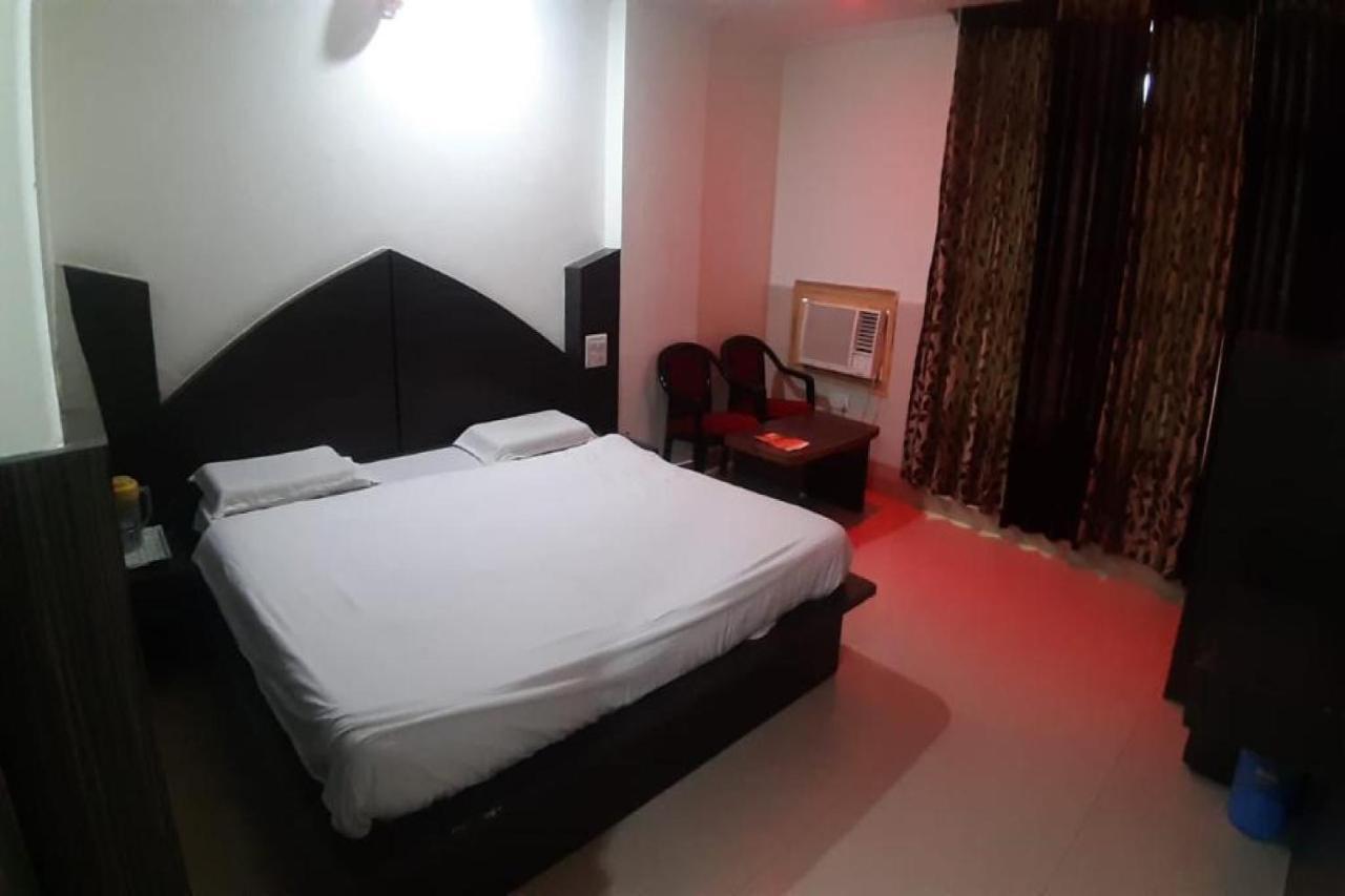Oyo 81211 Hotel Janta Katra (Jammu and Kashmir) Luaran gambar