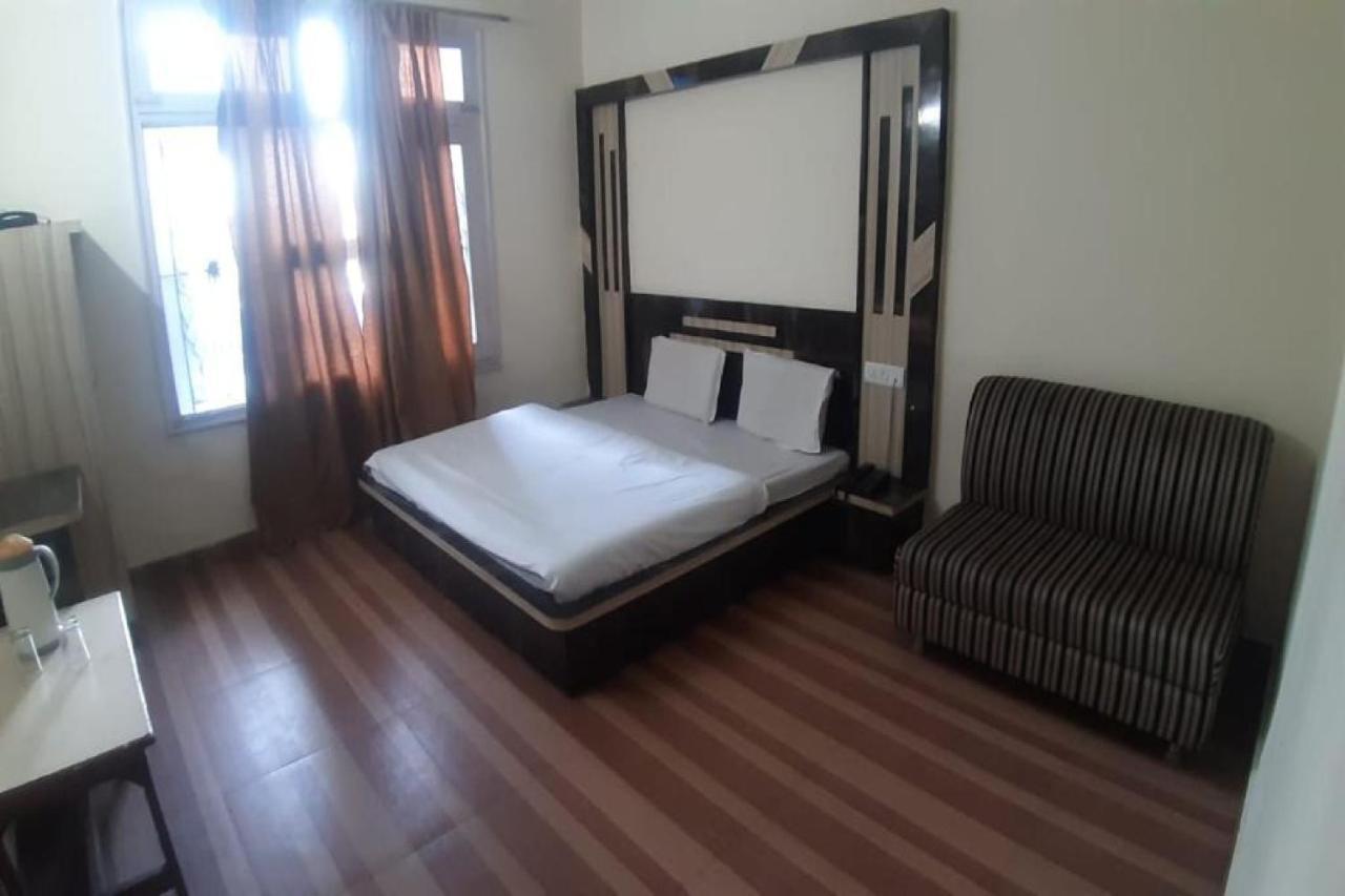 Oyo 81211 Hotel Janta Katra (Jammu and Kashmir) Luaran gambar